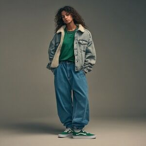 &Denim Lined Jean Jacket Small Light Wash Western Y2K Casual Destressed Warm‎